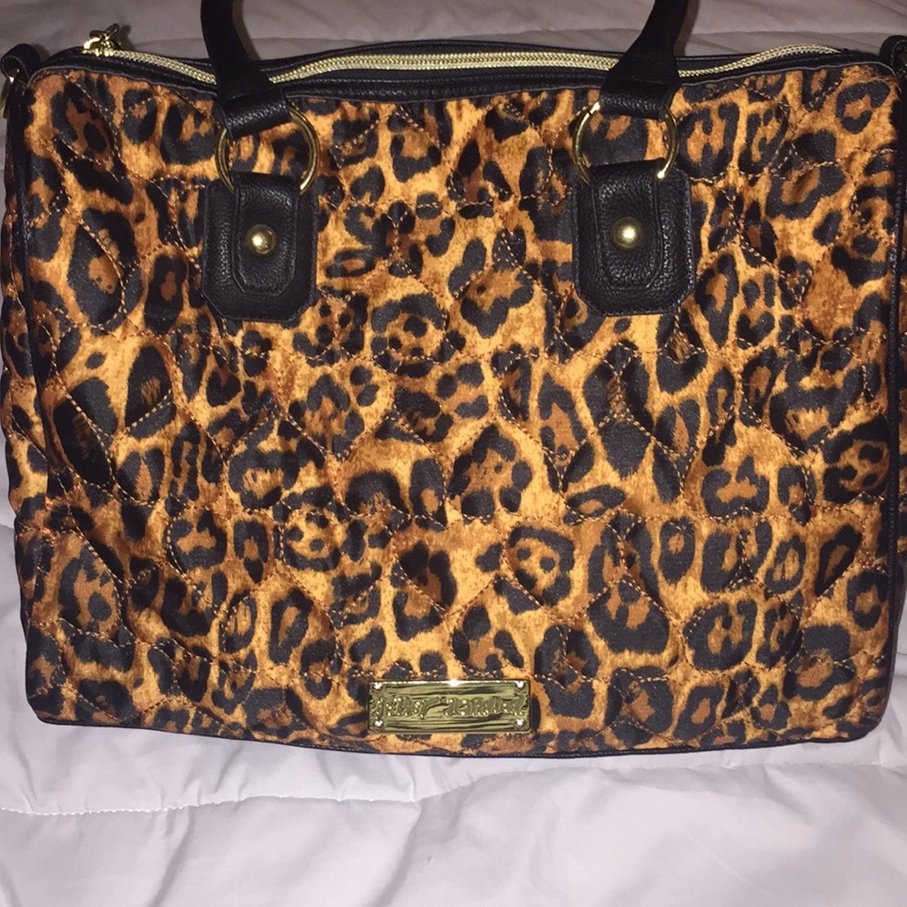 Betsey Johnson Leopard print purse w/ wallet